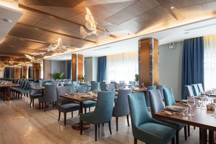 Khách sạn D'Lecia Hạ Long